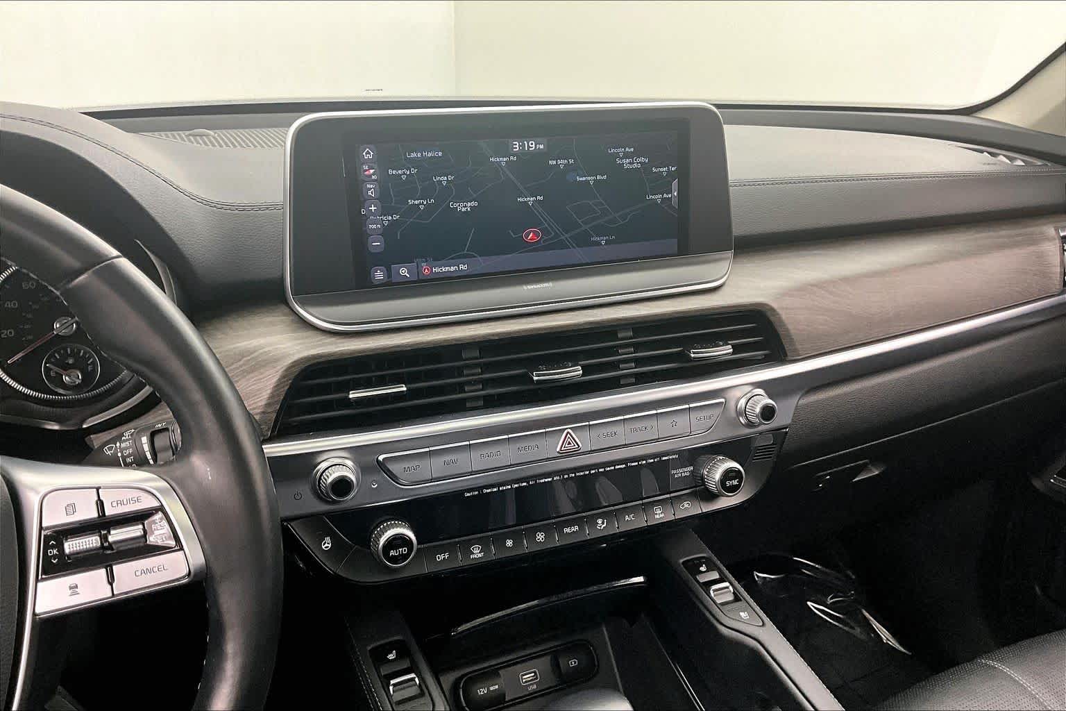 Thumbnail: 2021 Kia Telluride - 16