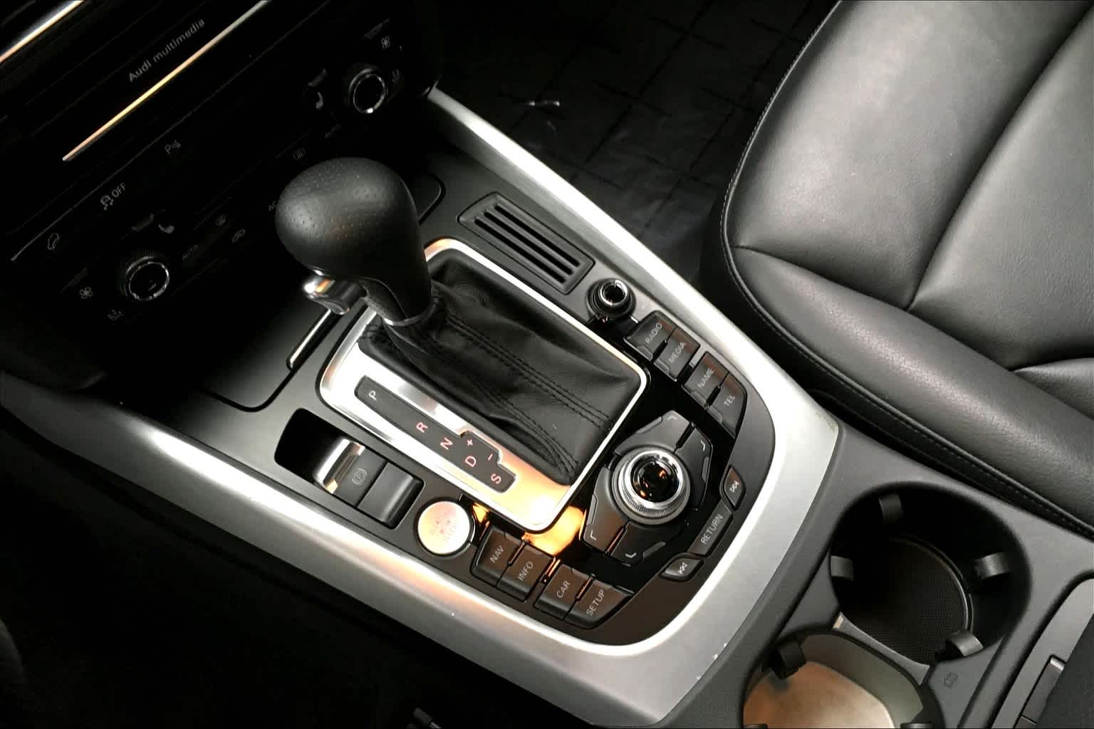 Thumbnail: 2012 Audi Q5 - 20