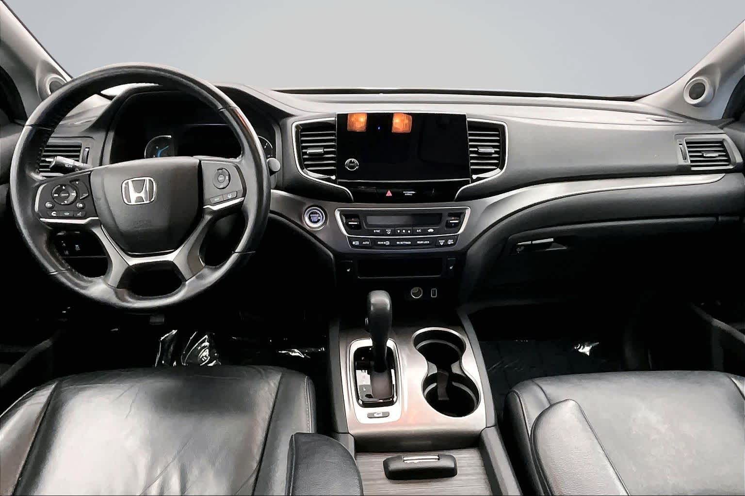Thumbnail: 2020 Honda Pilot - 10