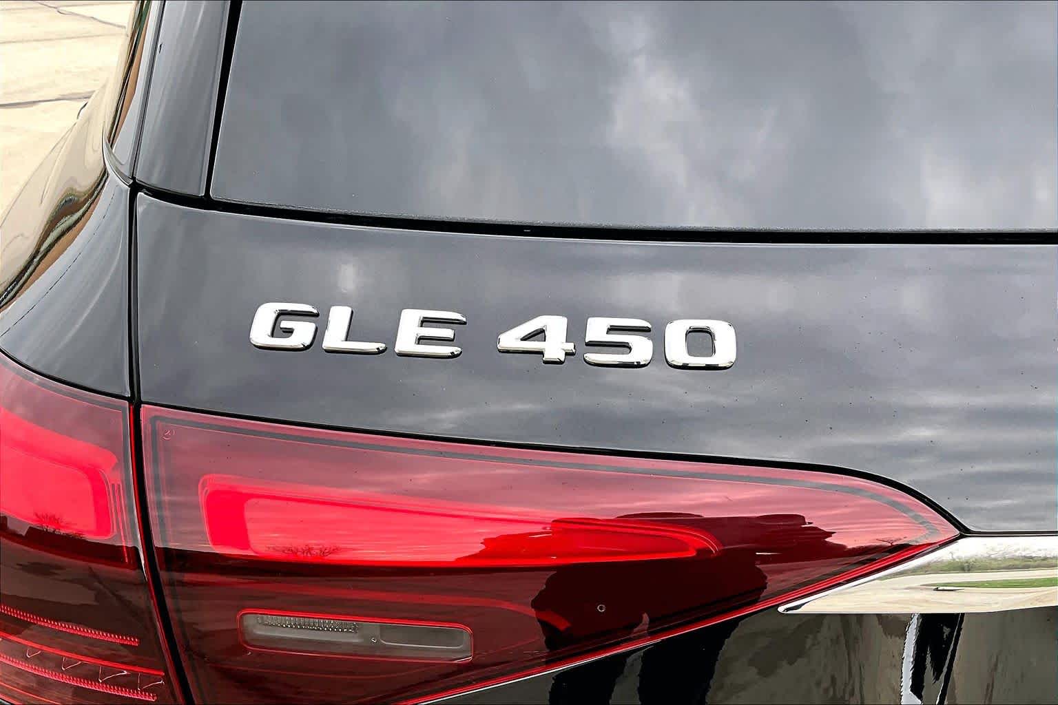 Thumbnail: 2026 Mercedes-Benz GLE - 7