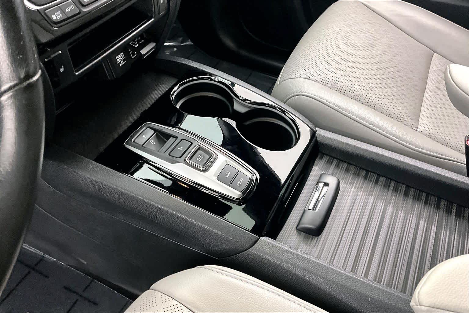 Thumbnail: 2021 Honda Passport - 17