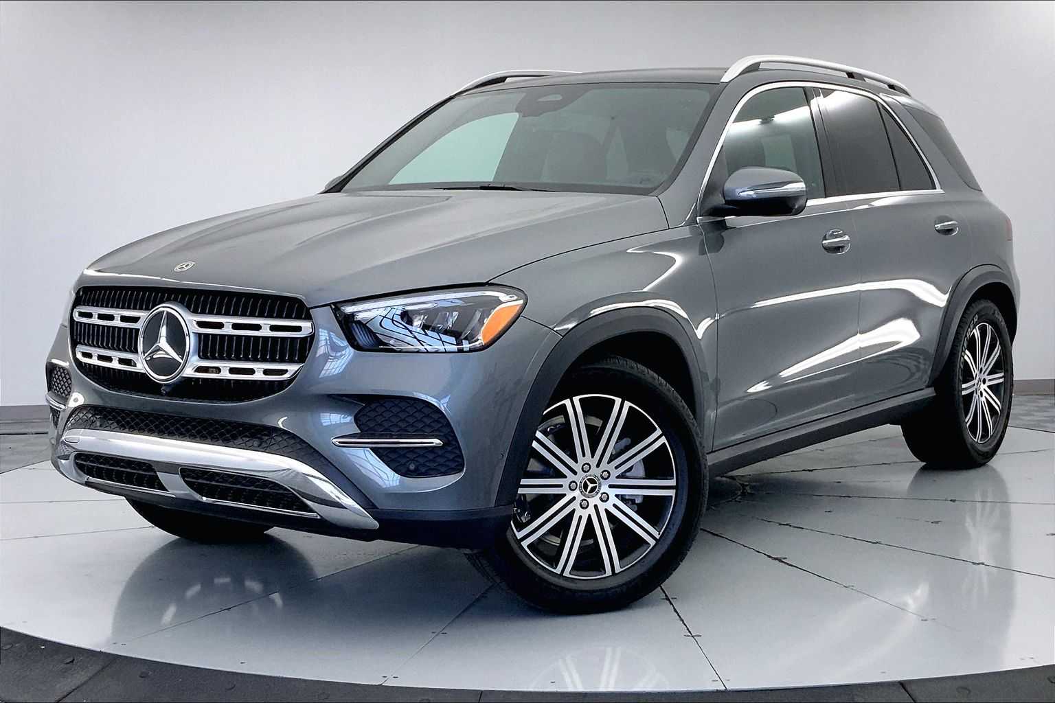 Thumbnail: 2025 Mercedes-Benz GLE - 1