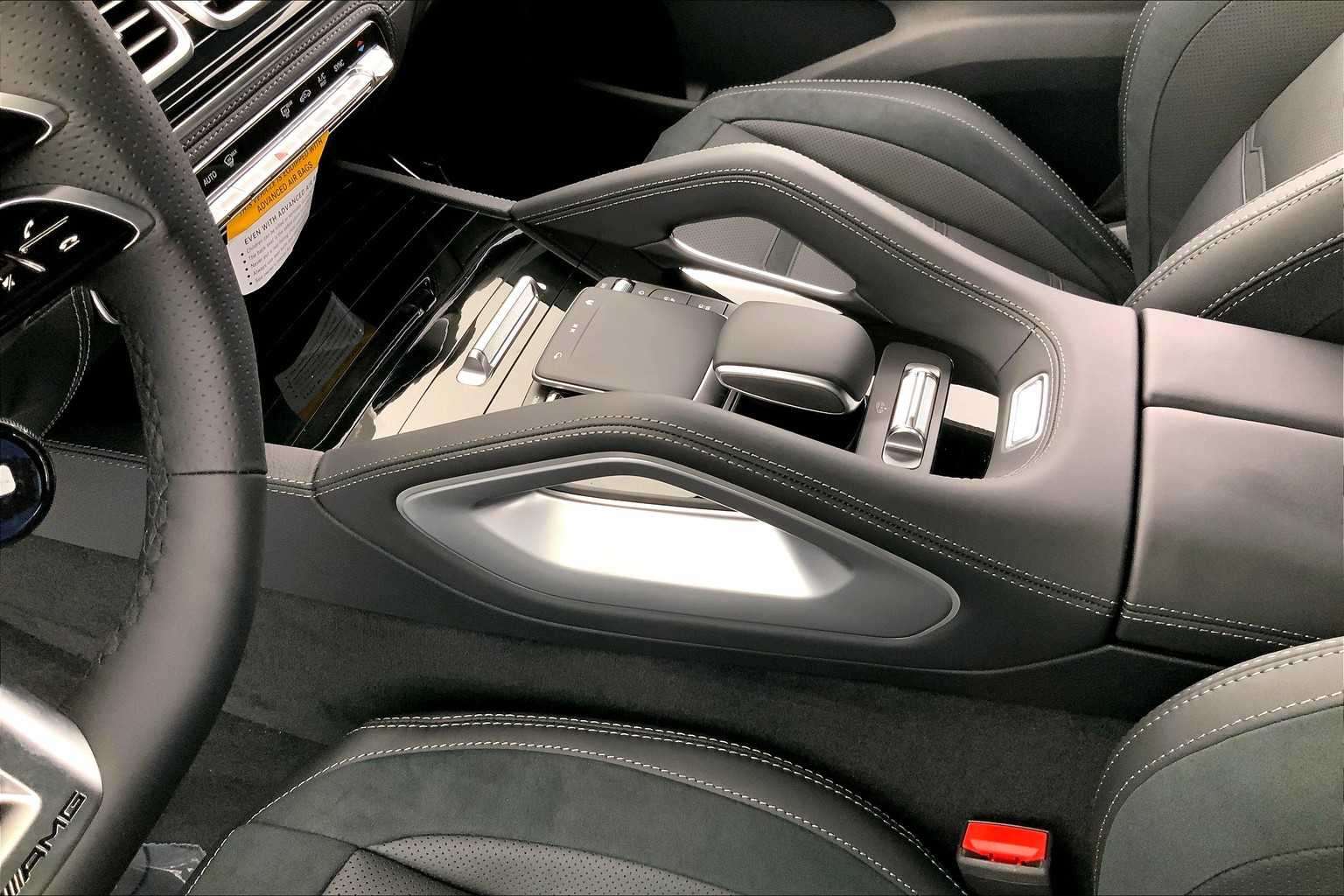 Thumbnail: 2026 Mercedes-Benz GLE - 17