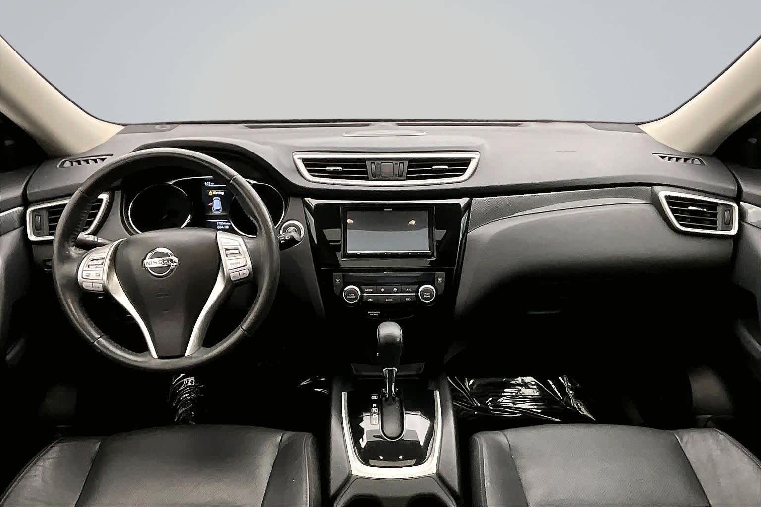 Thumbnail: 2015 Nissan Rogue - 10