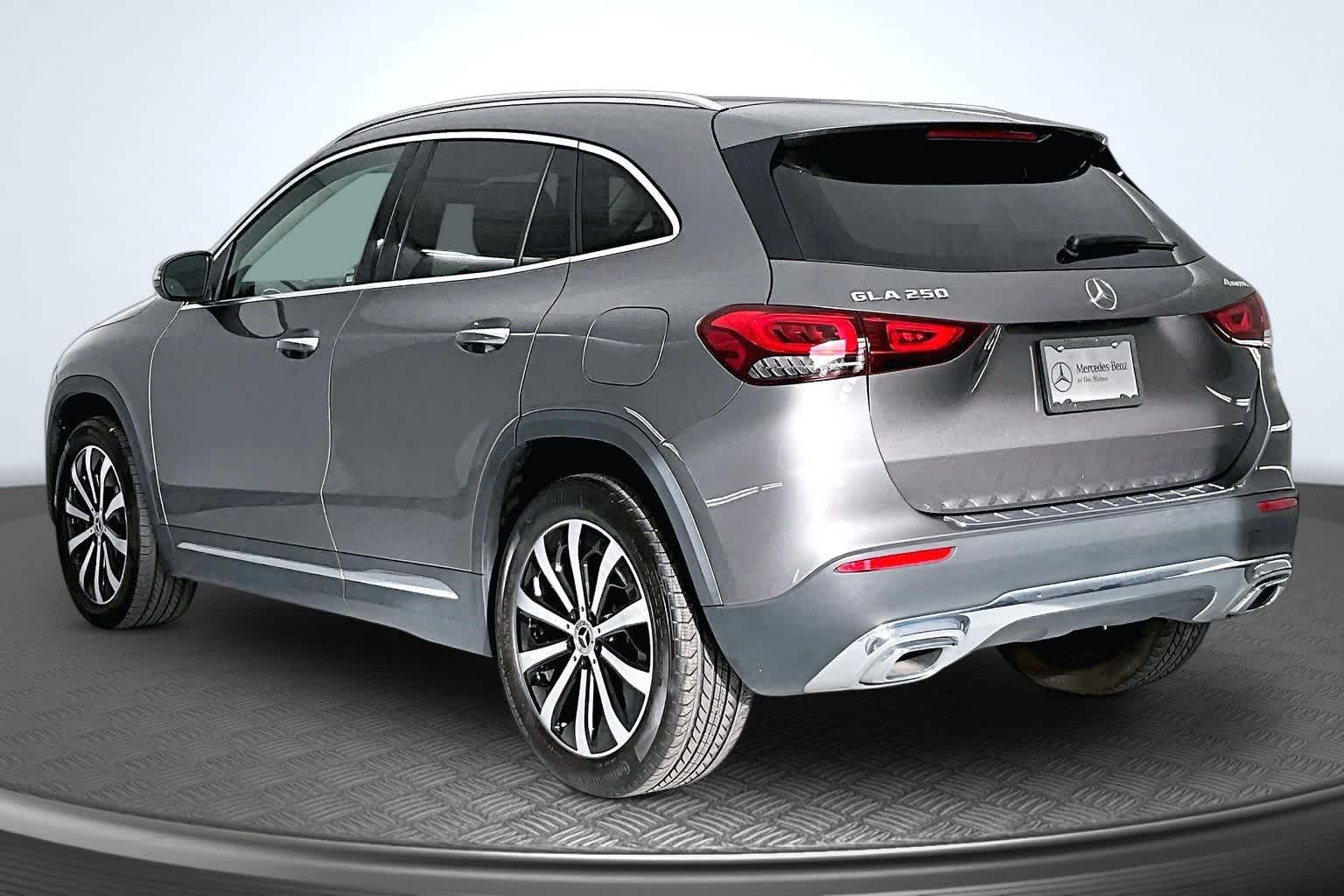 Thumbnail: 2023 Mercedes-Benz GLA - 4