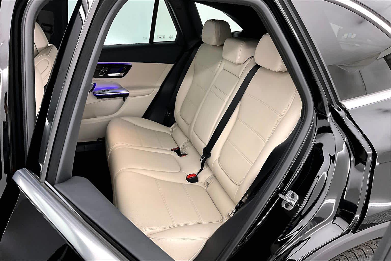 Thumbnail: 2026 Mercedes-Benz GLC - 13