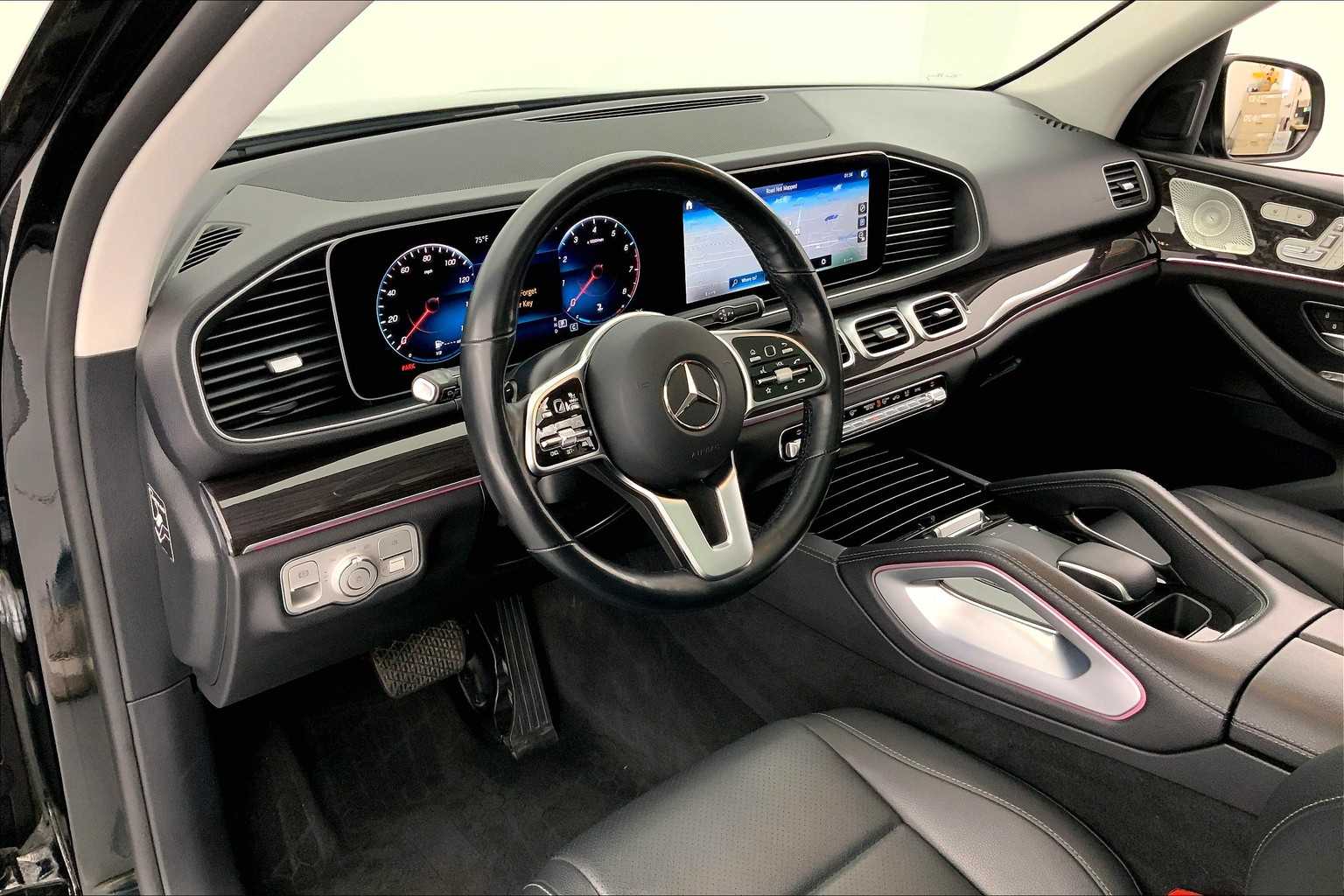 Thumbnail: 2023 Mercedes-Benz GLE - 2