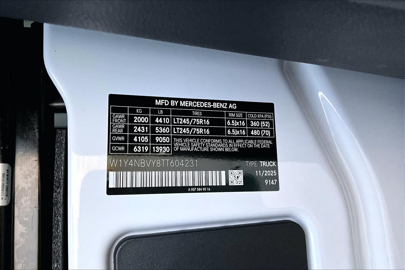 Thumbnail: 2026 Mercedes-Benz Sprinter - 24