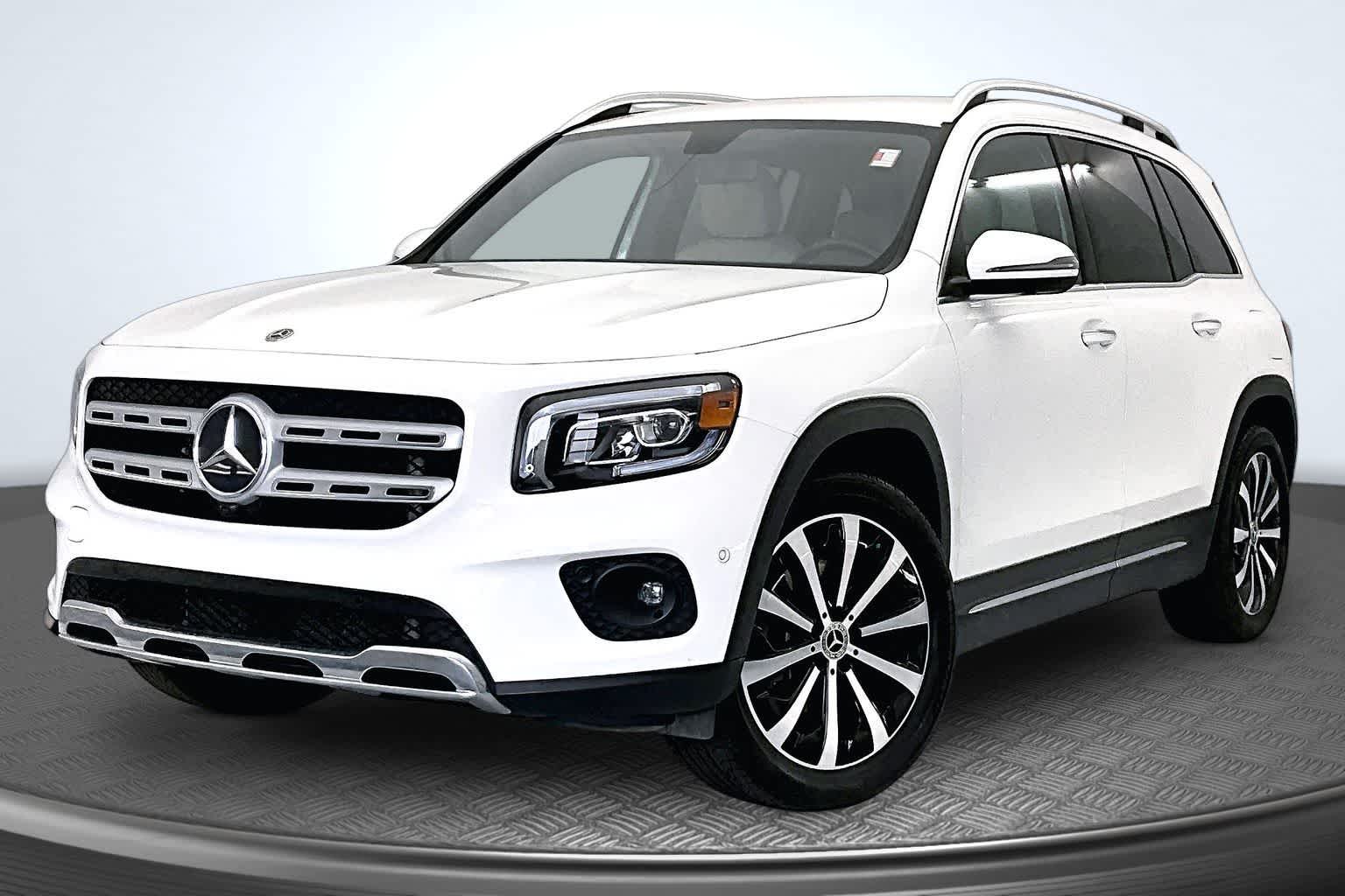 Thumbnail: 2022 Mercedes-Benz GLB - 1