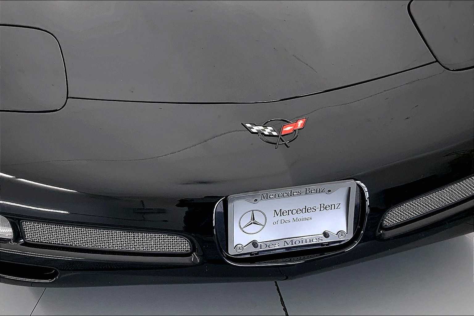 Thumbnail: 2004 Chevrolet Corvette - 22