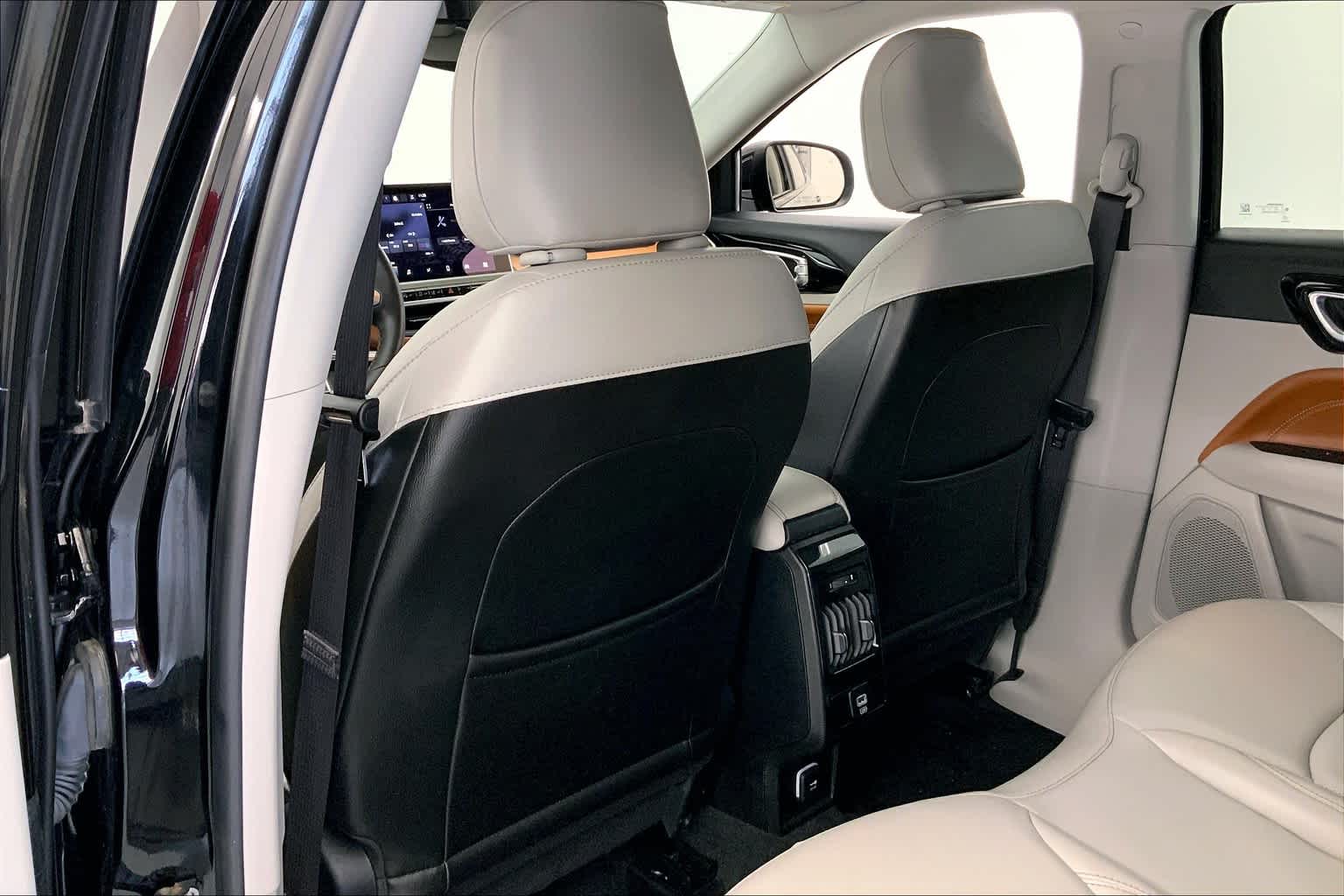 2022 Jeep Compass Limited 12