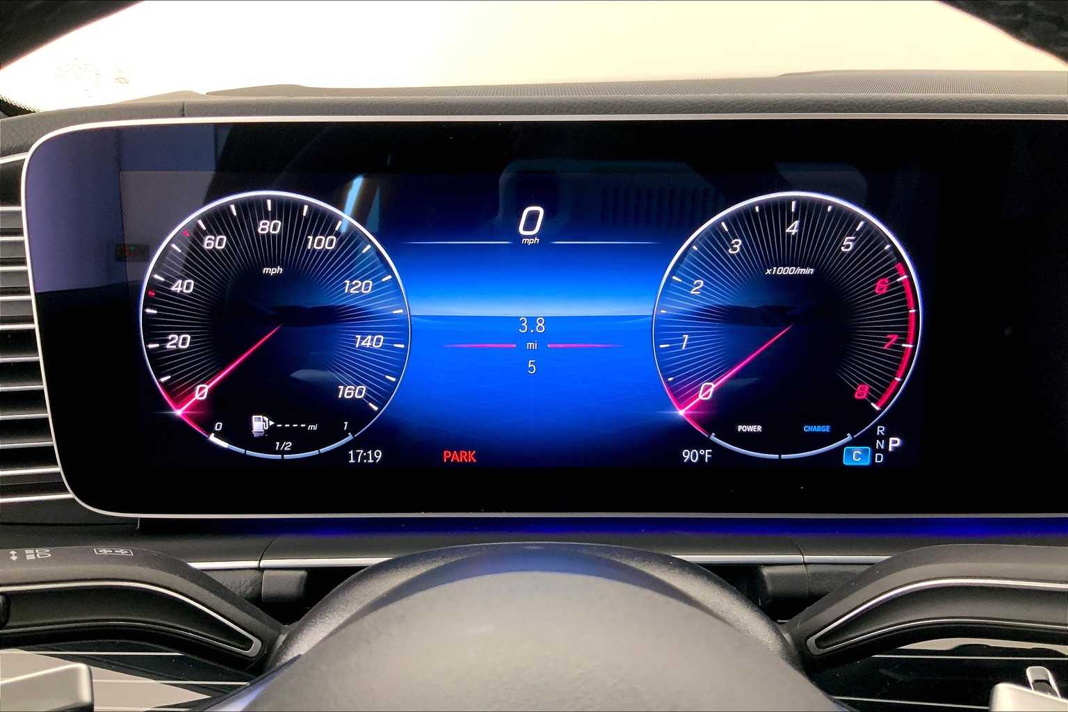 Thumbnail: 2026 Mercedes-Benz GLE - 18