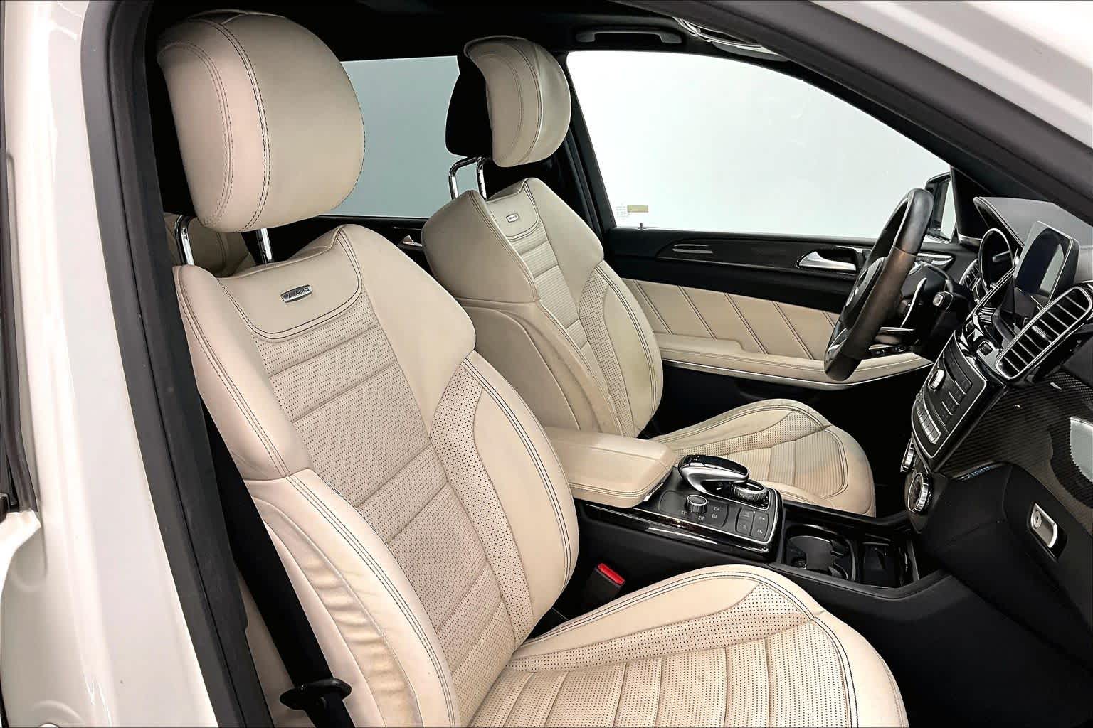 Thumbnail: 2018 Mercedes-Benz GL-Class - 14