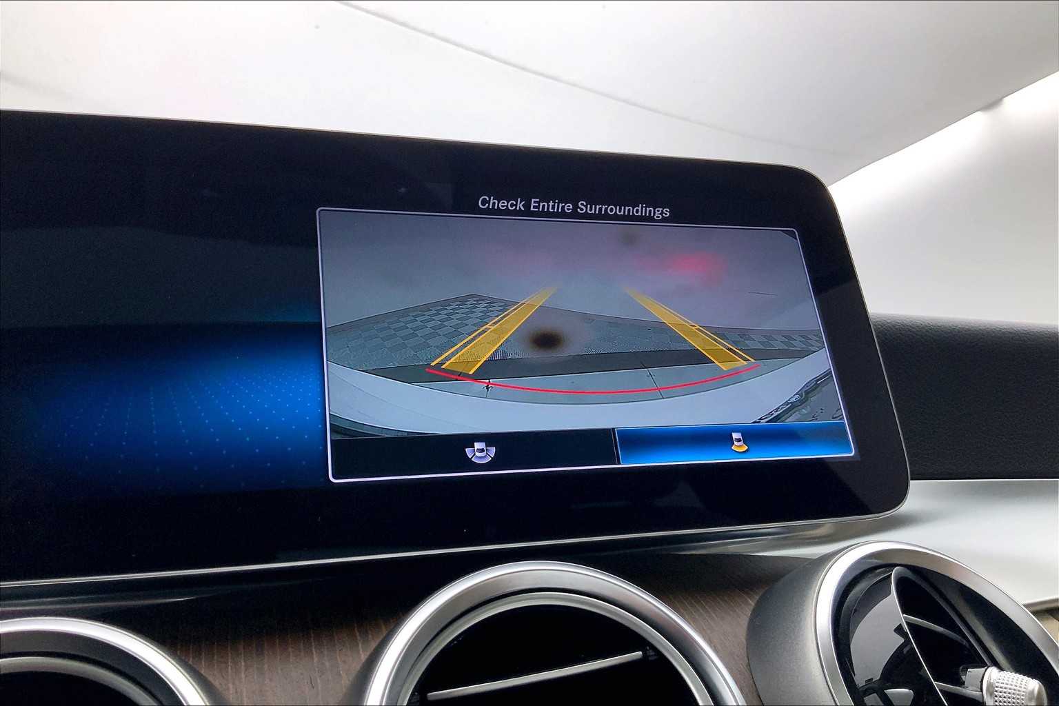 Thumbnail: 2020 Mercedes-Benz C-Class - 21