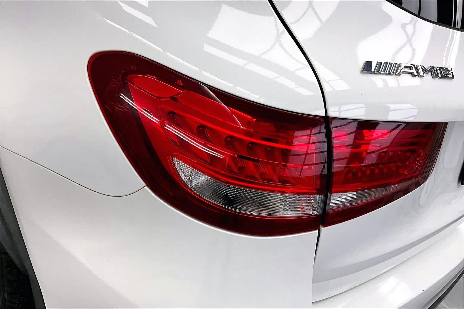 Thumbnail: 2017 Mercedes-Benz GLC - 25