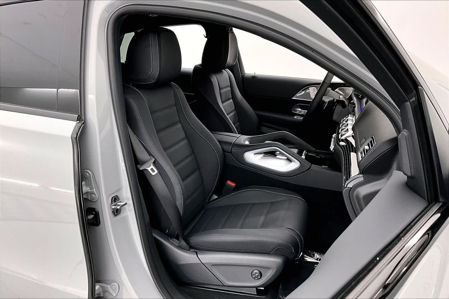 Thumbnail: 2026 Mercedes-Benz GLE - 14