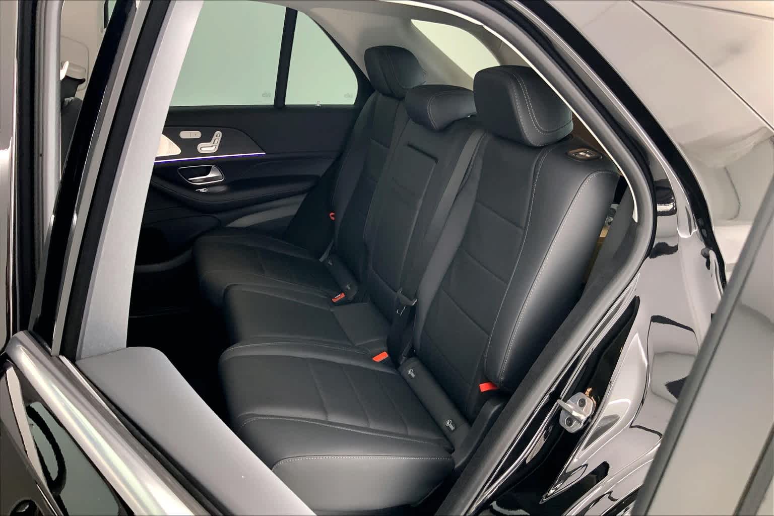 Thumbnail: 2025 Mercedes-Benz GLE - 13