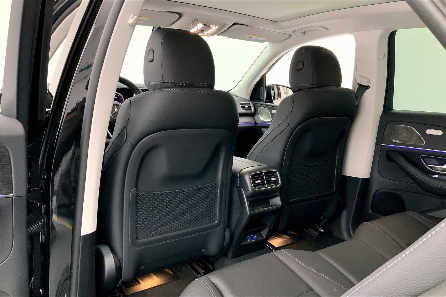 Thumbnail: 2026 Mercedes-Benz GLE - 12