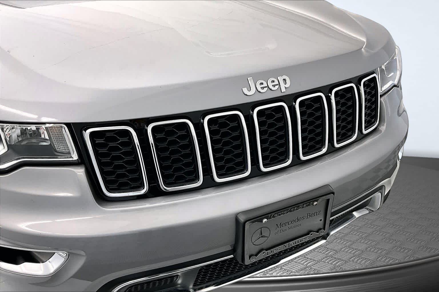 Thumbnail: 2021 Jeep Grand Cherokee - 26