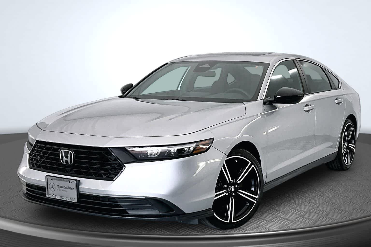 Thumbnail: 2023 Honda Accord - 1
