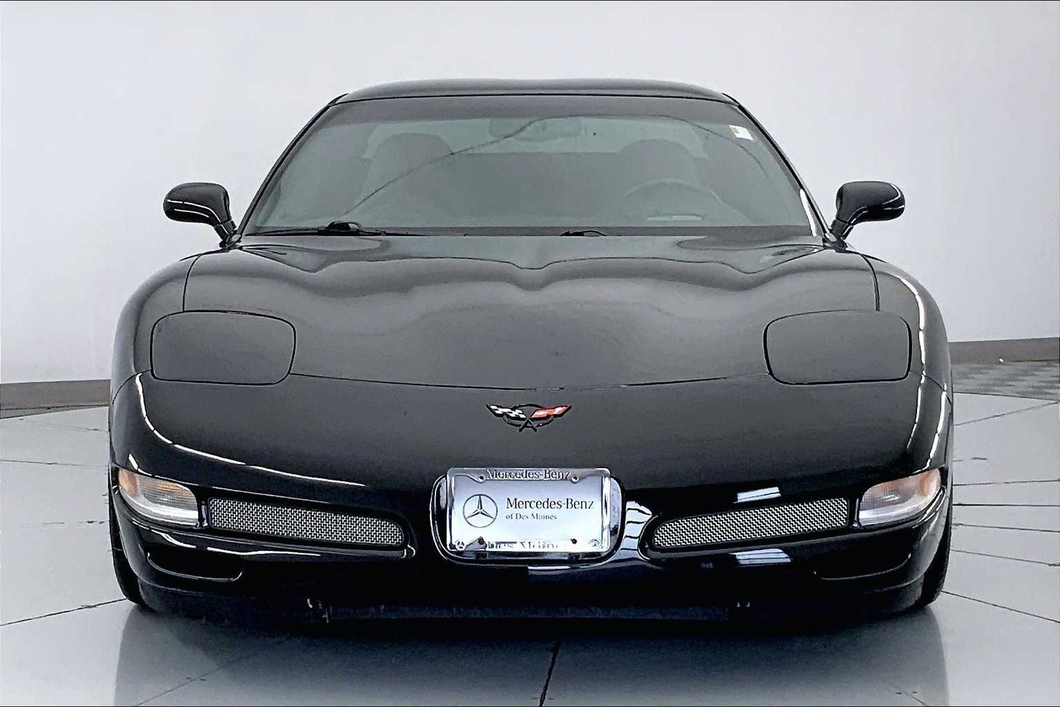 Thumbnail: 2004 Chevrolet Corvette - 6