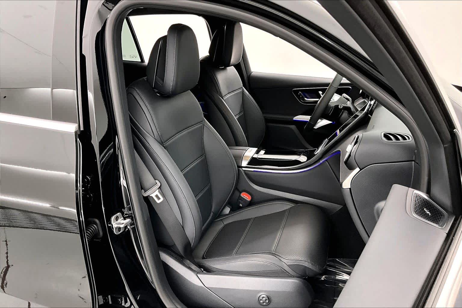 Thumbnail: 2026 Mercedes-Benz GLC - 14