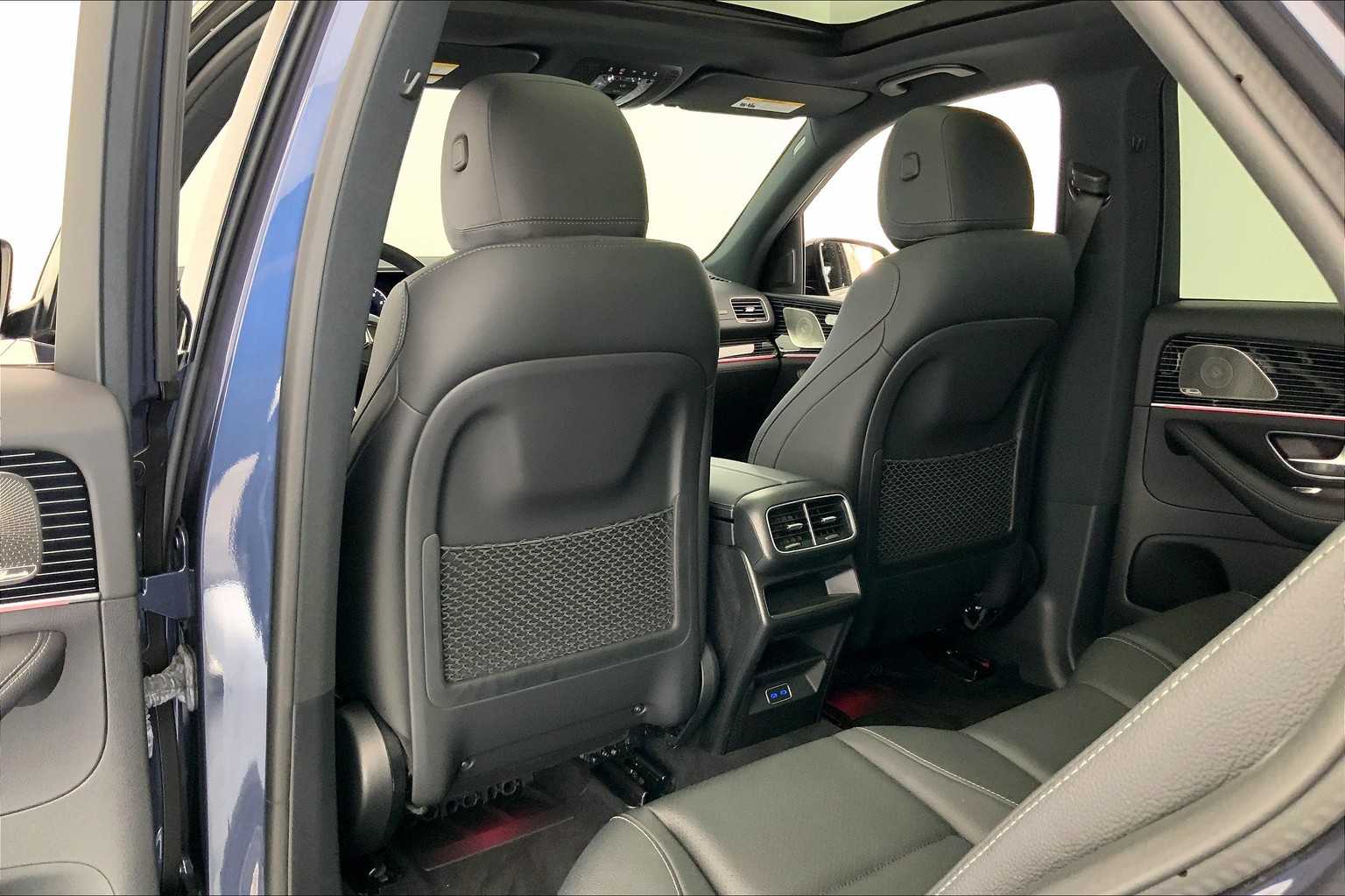 Thumbnail: 2024 Mercedes-Benz GLE - 12