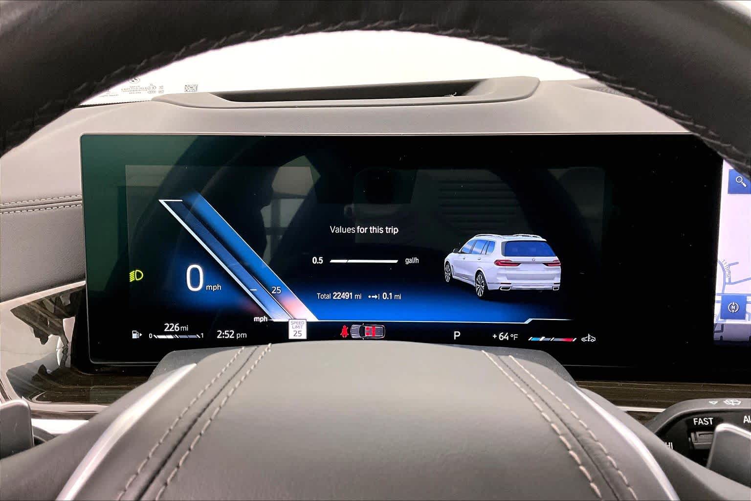 Thumbnail: 2023 BMW X7 - 18