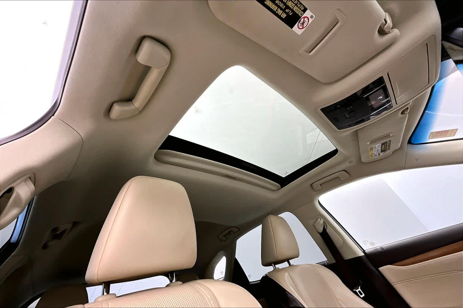 Thumbnail: 2018 Lexus RX - 22