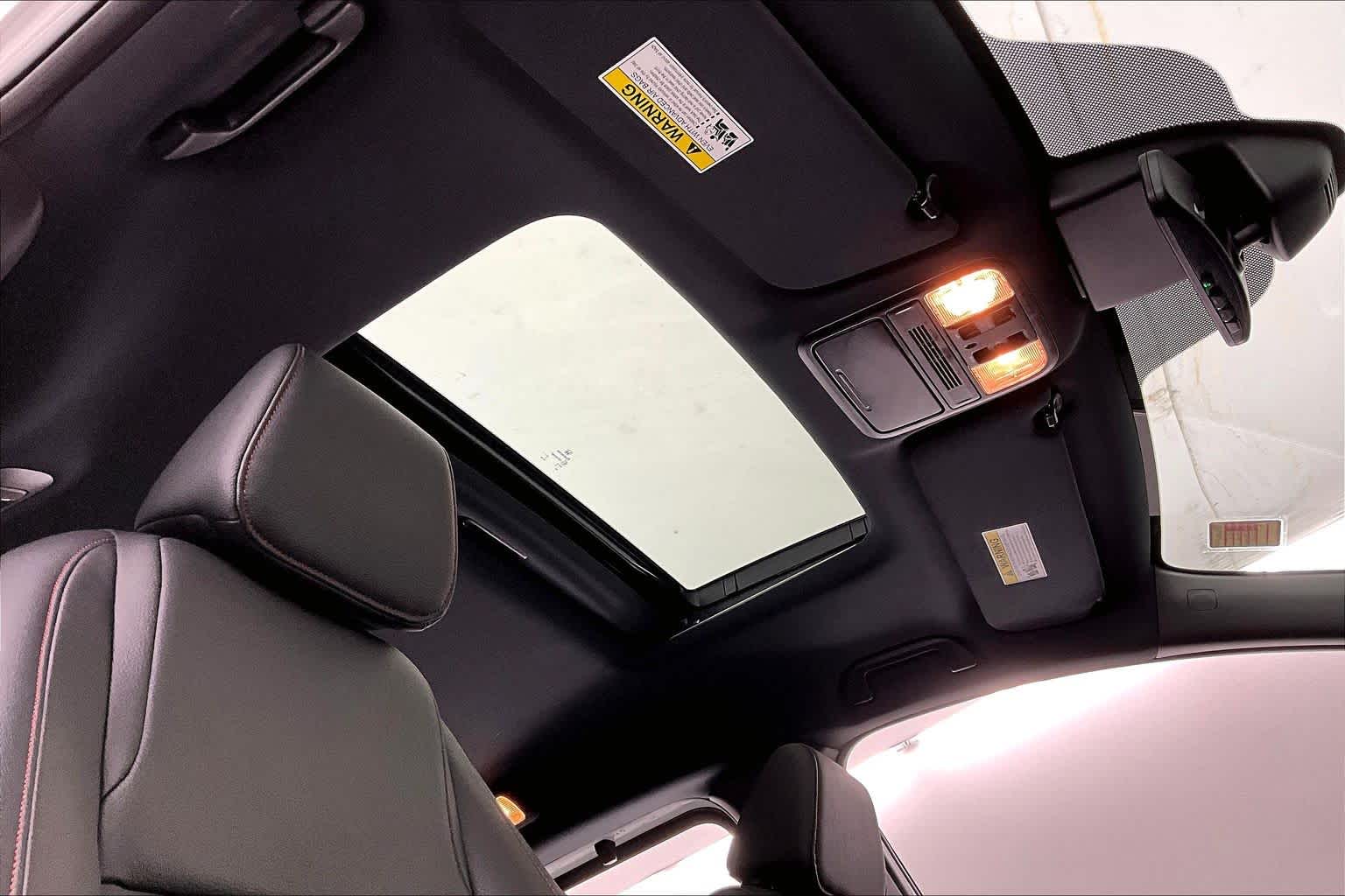 Thumbnail: 2023 Honda Odyssey - 22