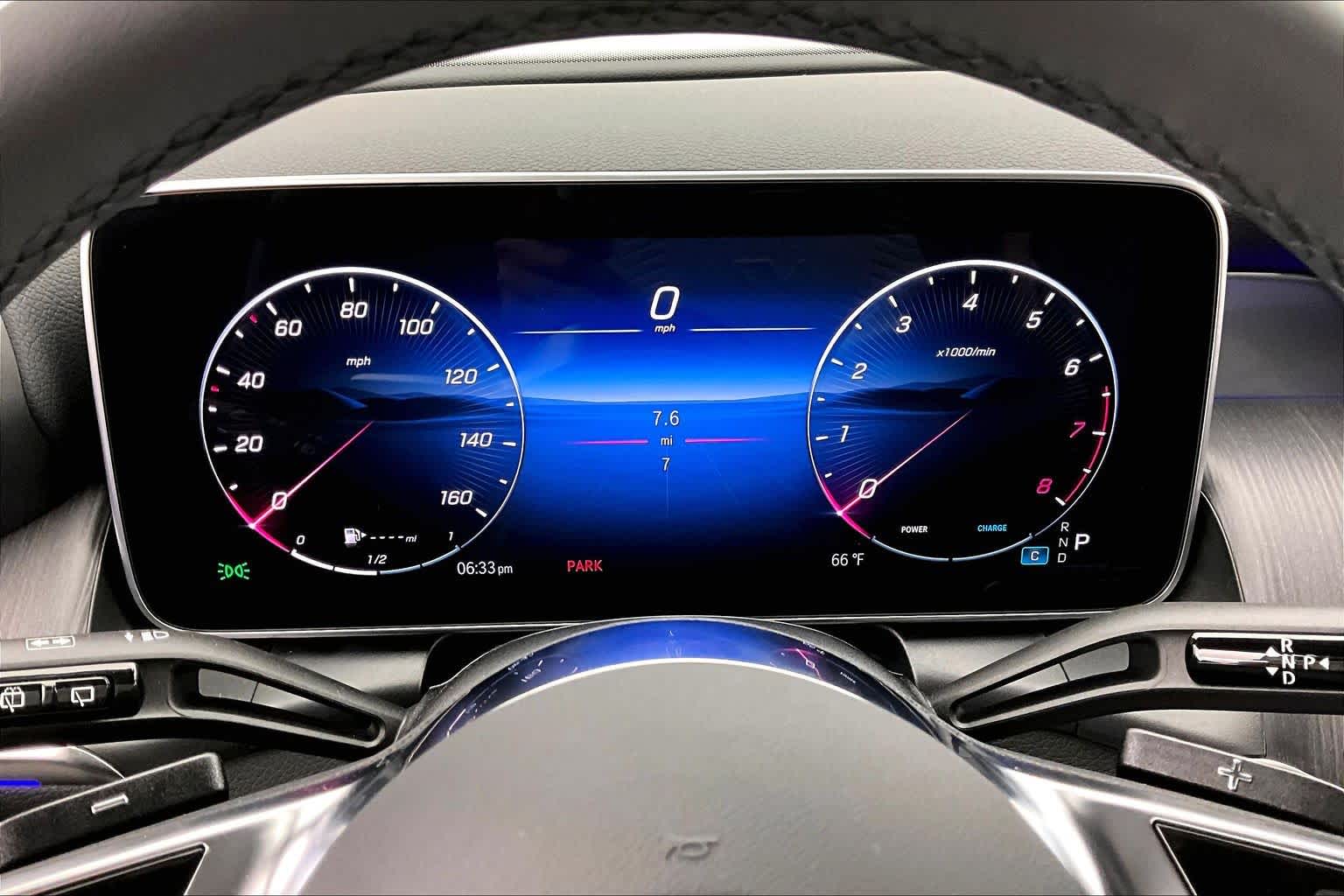 Thumbnail: 2026 Mercedes-Benz GLC - 18