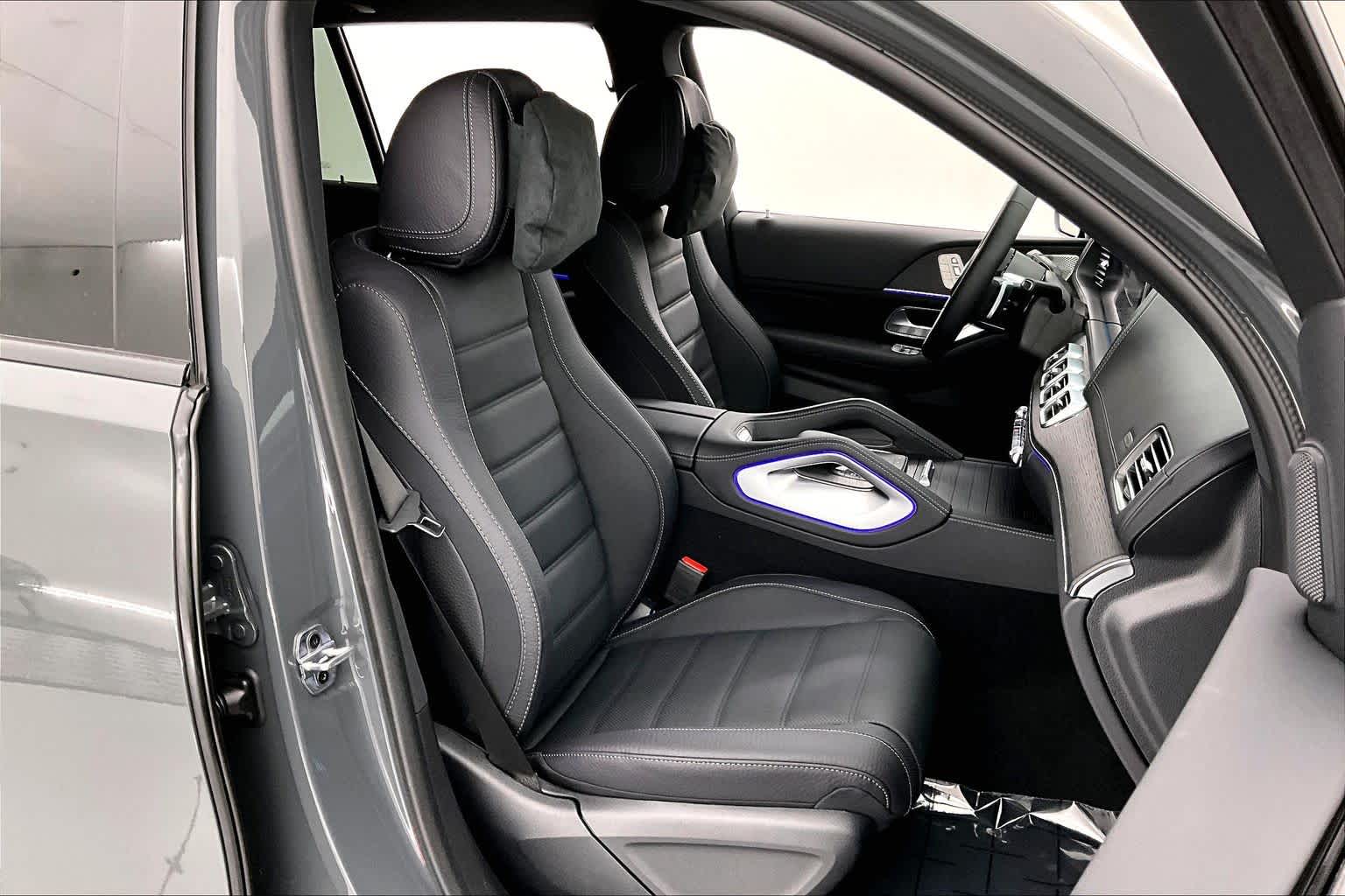 Thumbnail: 2026 Mercedes-Benz GLS - 14