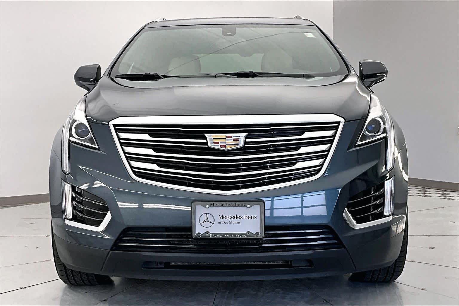 Thumbnail: 2019 Cadillac XT5 - 6