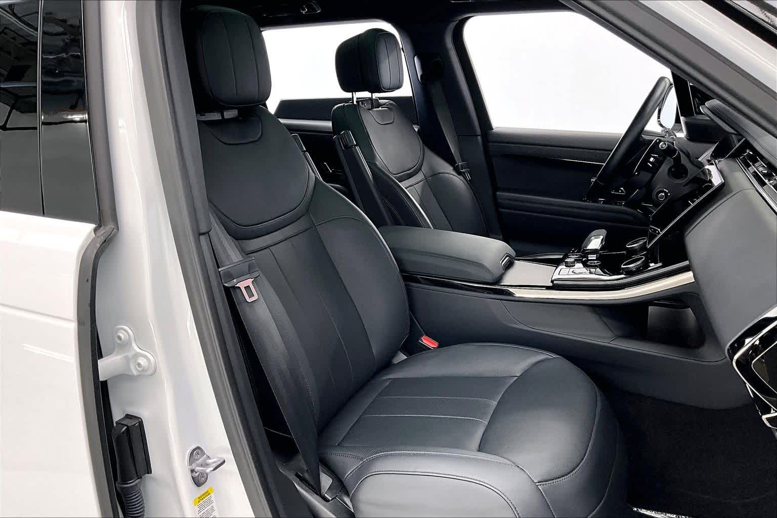 Thumbnail: 2023 Land Rover Range Rover Sport - 14