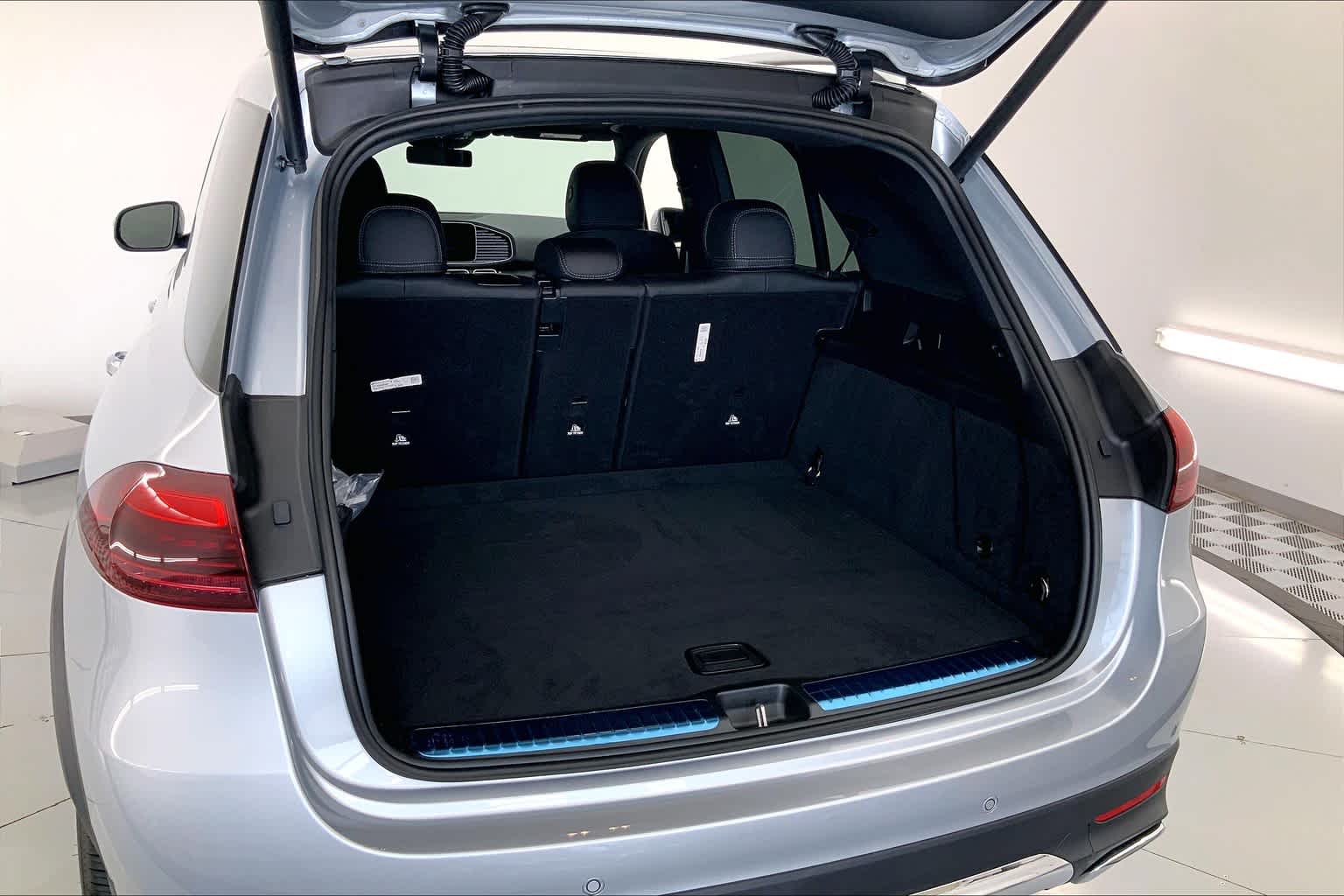 Thumbnail: 2025 Mercedes-Benz GLE - 19