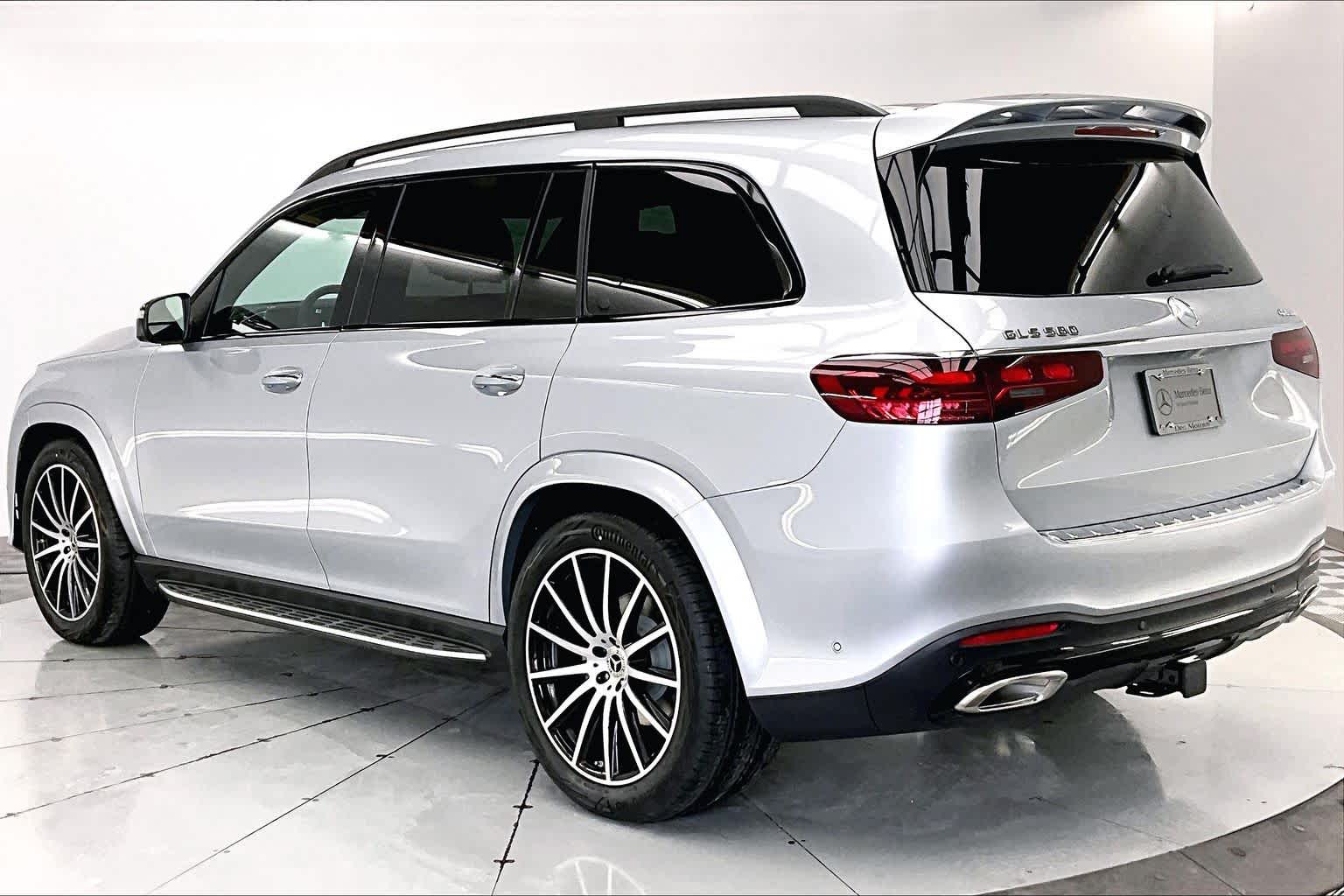 Thumbnail: 2026 Mercedes-Benz GLS - 4