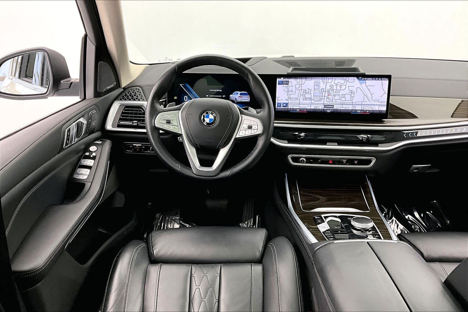 Thumbnail: 2023 BMW X7 - 15