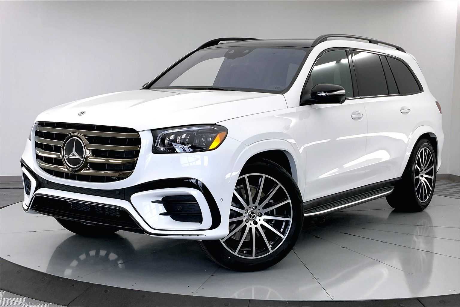 Thumbnail: 2026 Mercedes-Benz GLS - 1