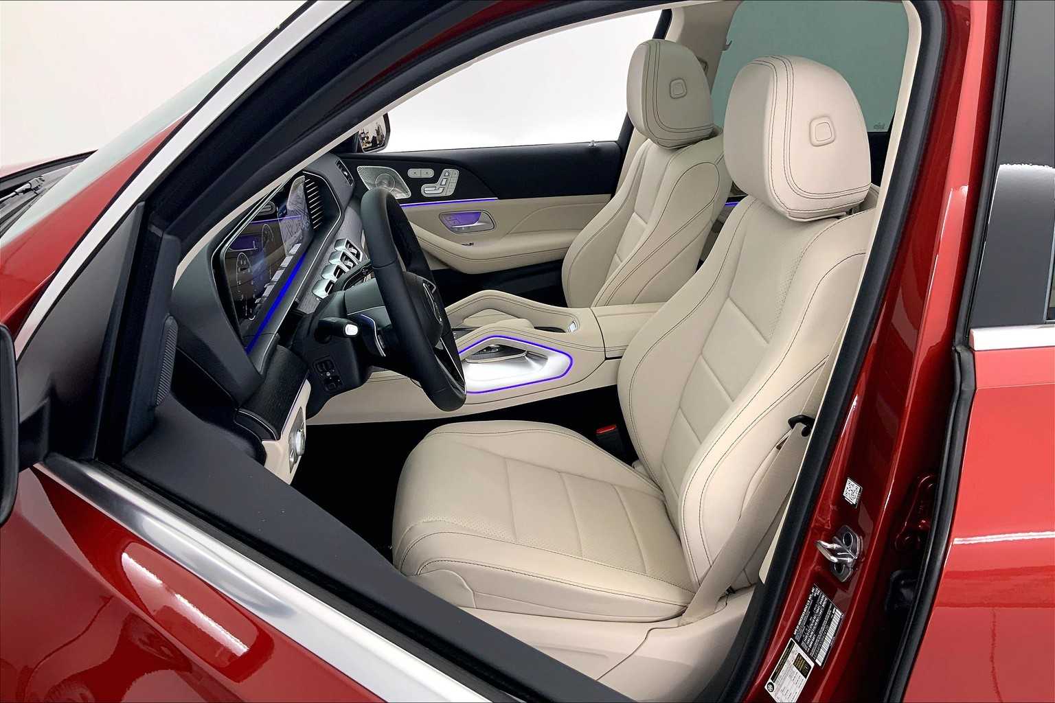 Thumbnail: 2025 Mercedes-Benz GLE - 11