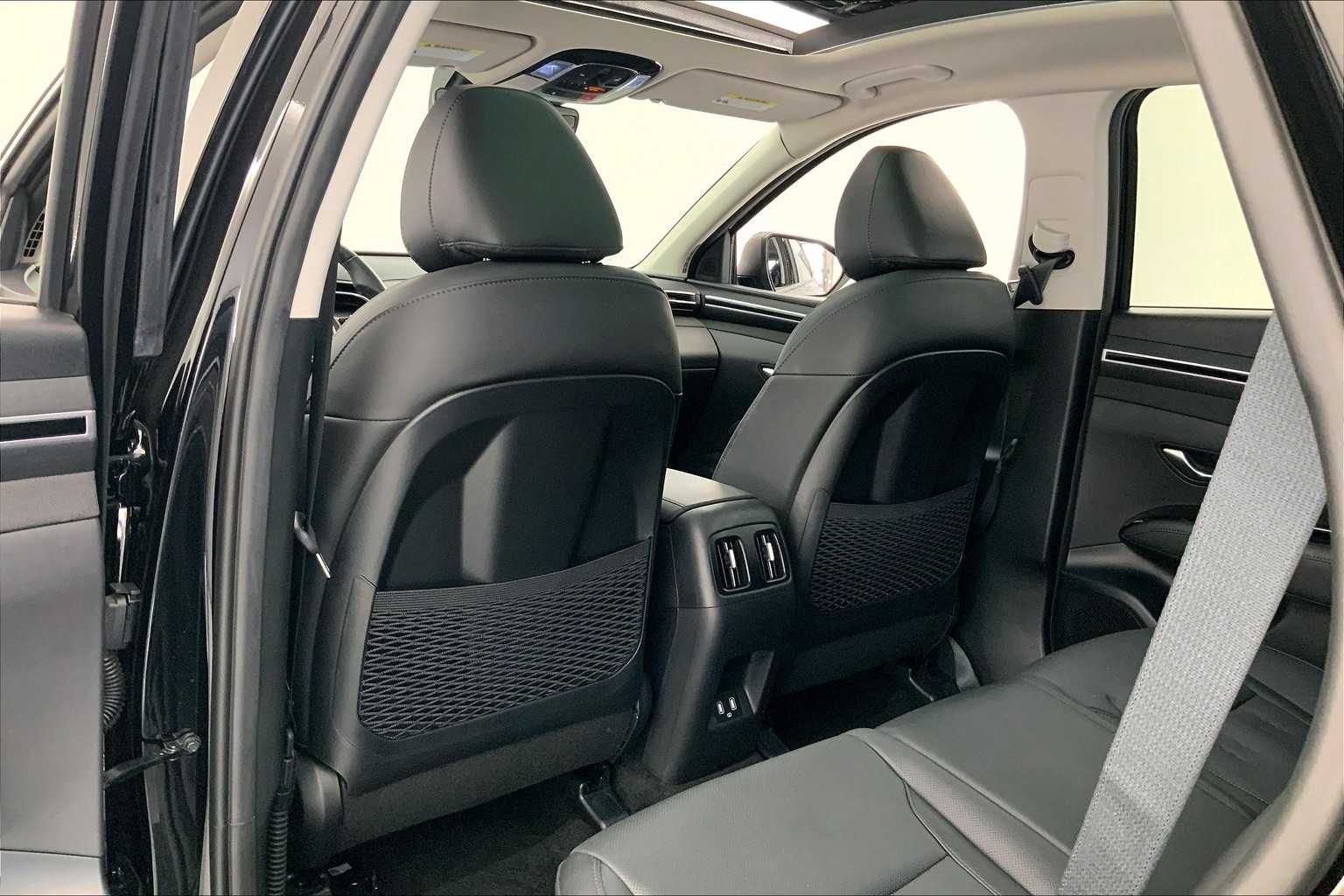 Thumbnail: 2024 Hyundai Tucson - 12