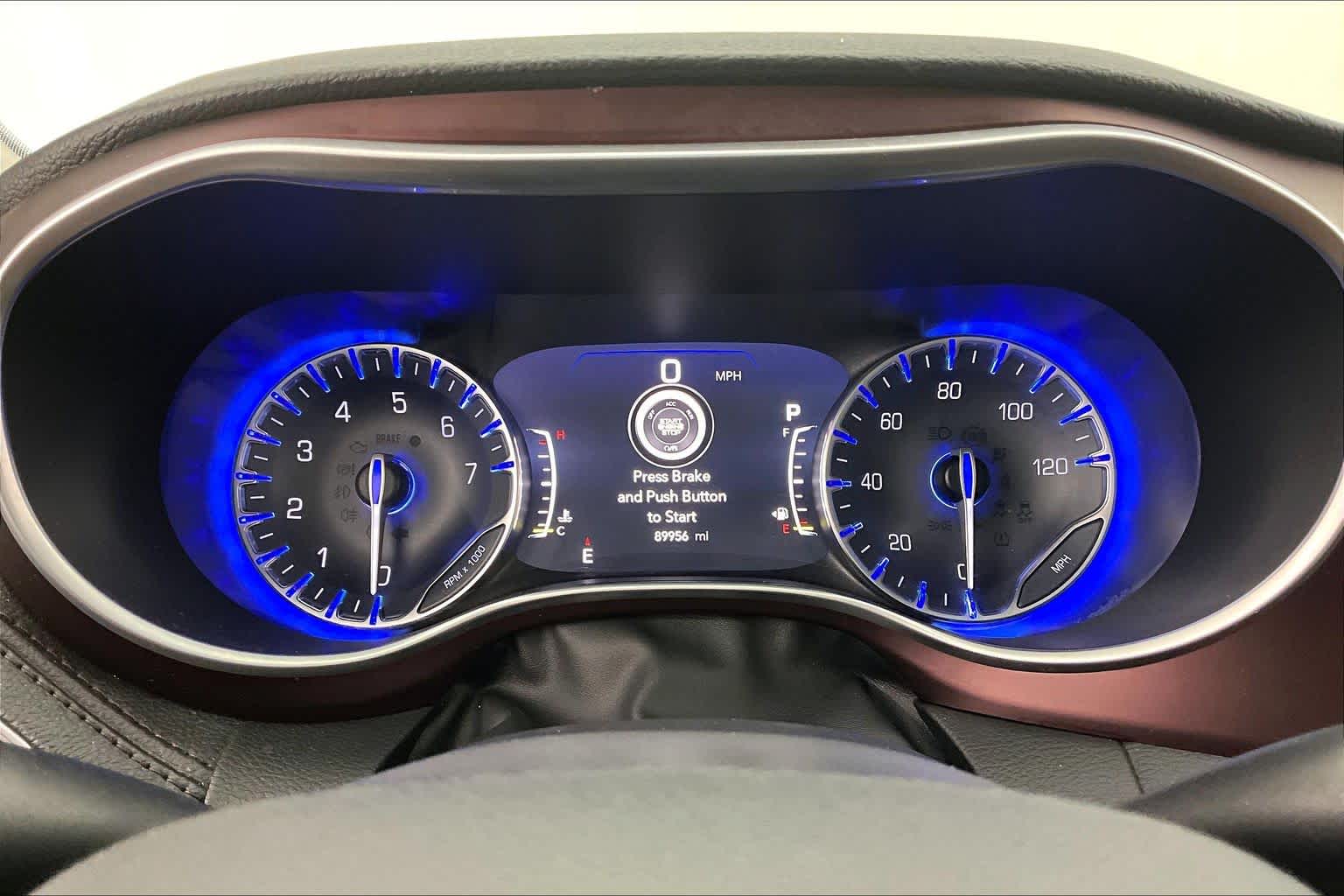 Thumbnail: 2018 Chrysler Pacifica - 18