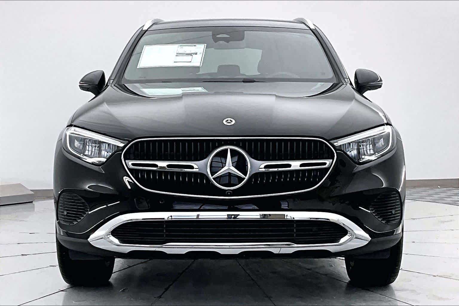 Thumbnail: 2026 Mercedes-Benz GLC - 6