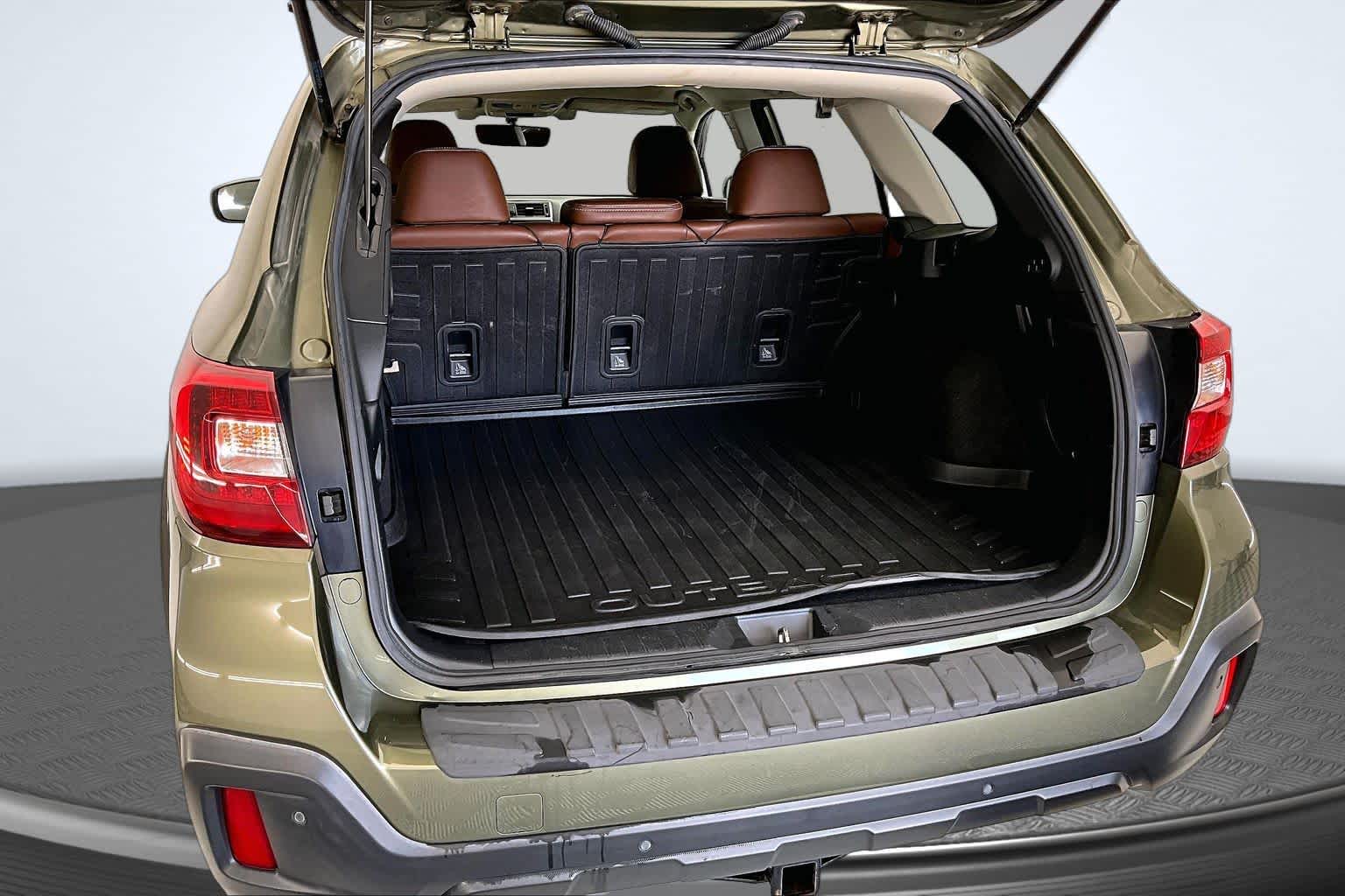 Thumbnail: 2018 Subaru Outback - 19
