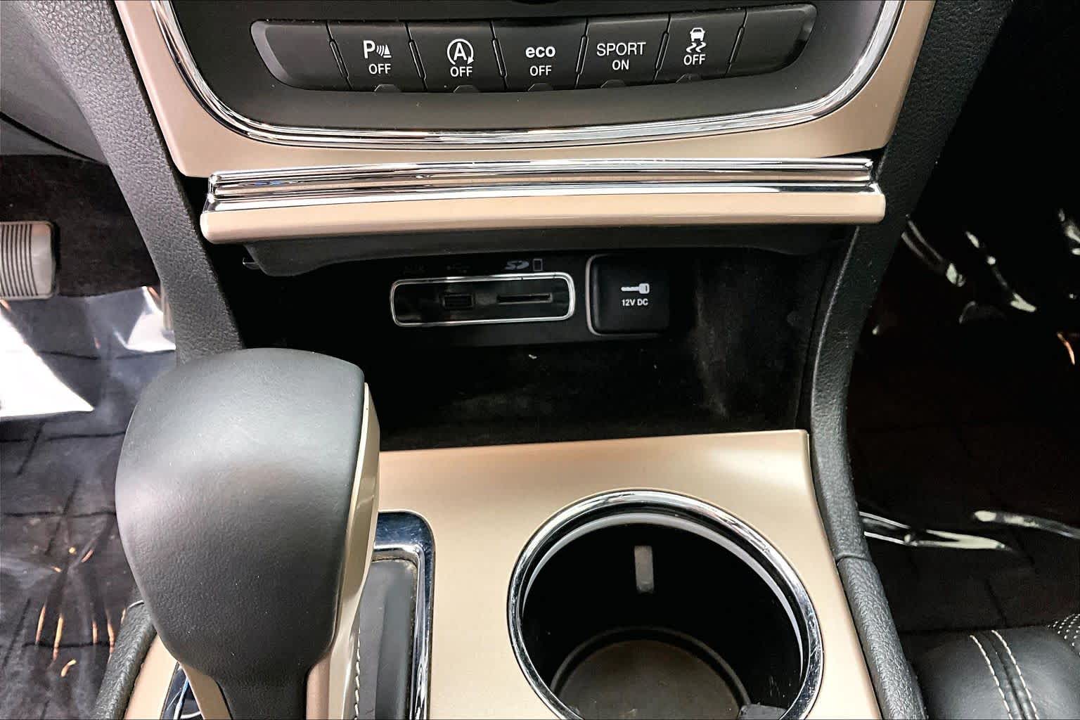 Thumbnail: 2017 Jeep Grand Cherokee - 27