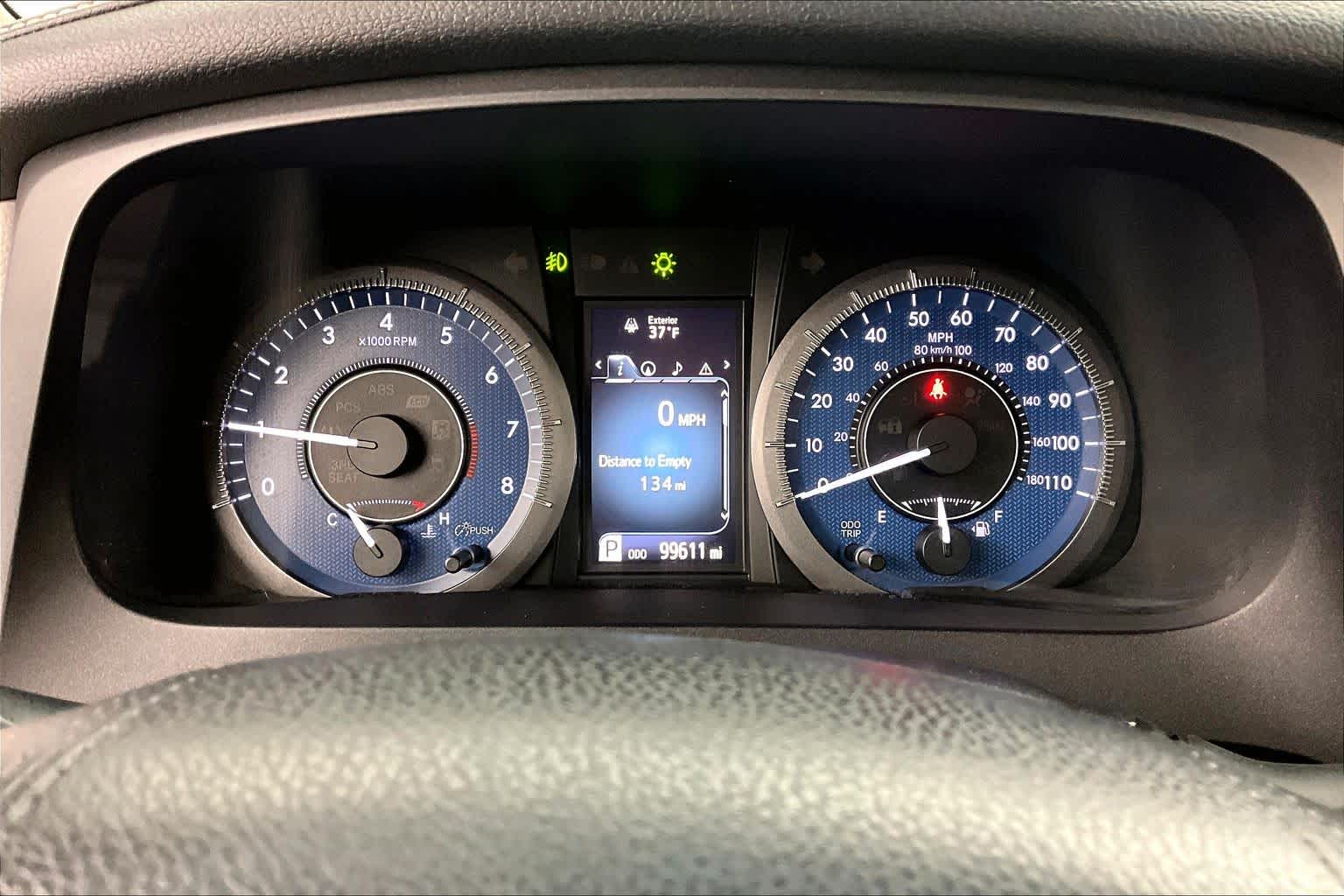 Thumbnail: 2017 Toyota Sienna - 18