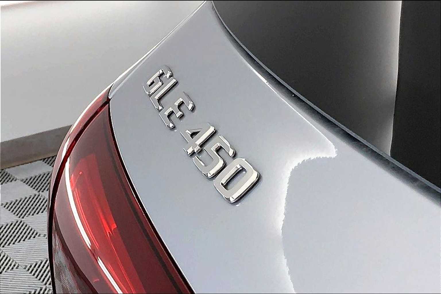 Thumbnail: 2026 Mercedes-Benz GLE - 7