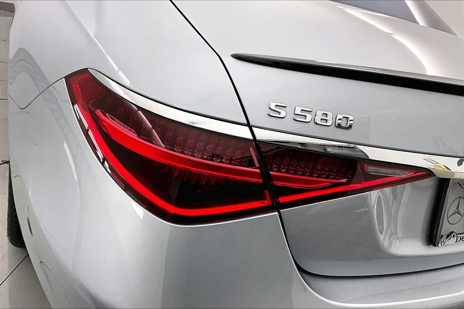 Thumbnail: 2024 Mercedes-Benz S-Class - 25