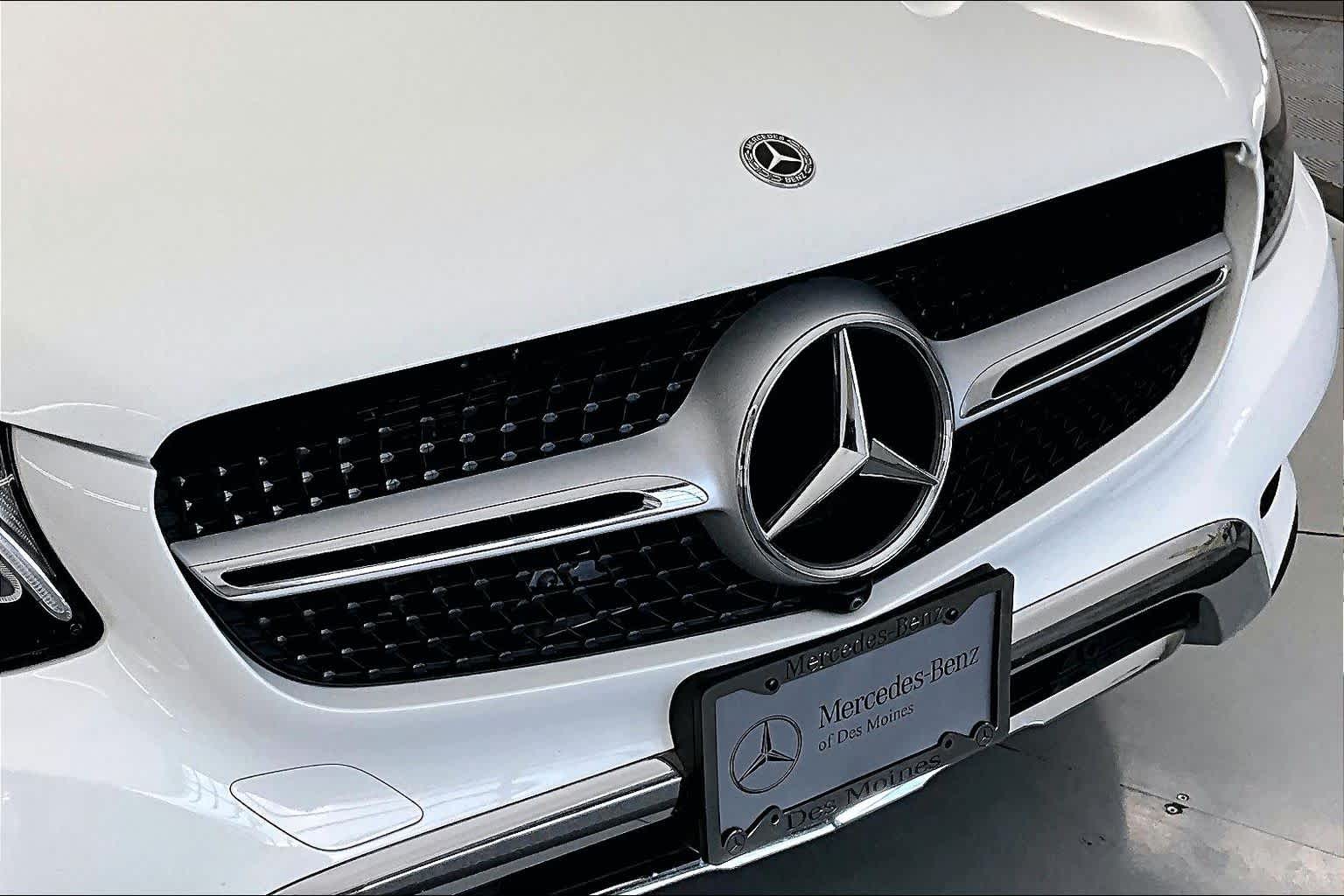 Thumbnail: 2019 Mercedes-Benz GLC - 26