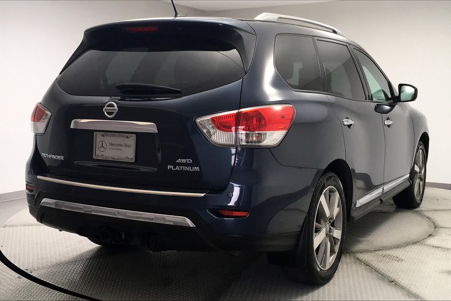 Thumbnail: 2014 Nissan Pathfinder - 13