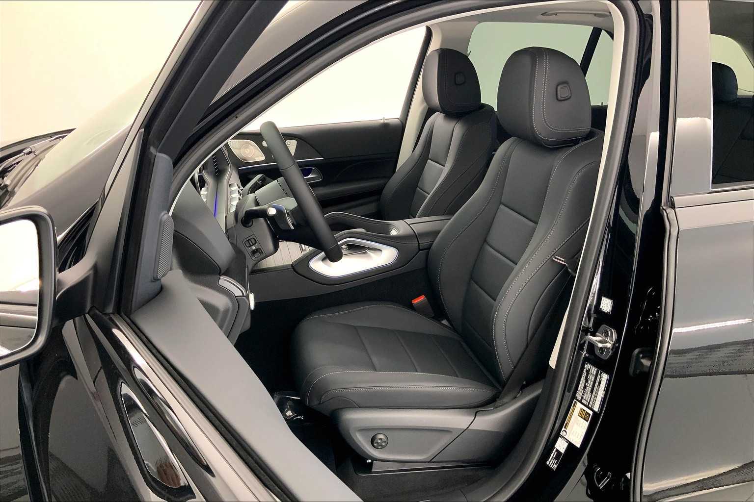 Thumbnail: 2026 Mercedes-Benz GLE - 11